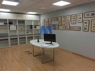 Oficina en alquiler en Zona Industrial en Alcobendas