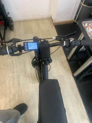 Bicicleta Eléctrica Negra