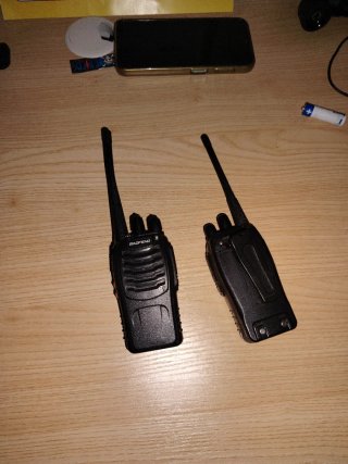 Set de 2 Walkie Talkies Baofeng