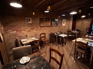 R-7940906 Traspaso Restaurante C3 Mixta en Dreta