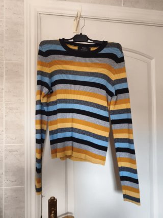 Jersey Bershka rayas XS