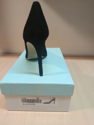 Zapatos de tacón negros