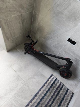Patinete Eléctrico Xiaomi Mi Electric Scooter 365
