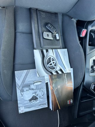 Toyota Rav4 2.5l hybrid 2WD Executive