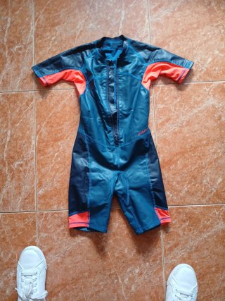 Traje de Neopreno Nabaiji Talla 7-8