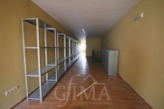 Local comercial en venta en Tomelloso