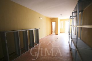 Local comercial en venta en Tomelloso