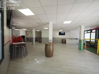 Local comercial en venta en Tomelloso