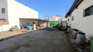 Edificio en venta en Palomares del Río