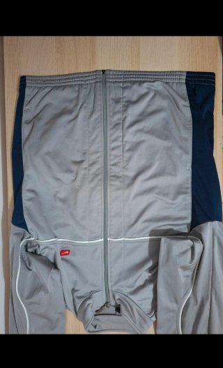 Sudadera Nike Y2K niño gris