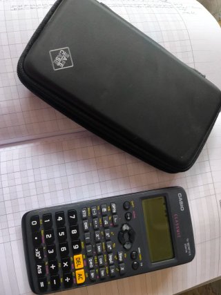 Calculadora Casio fx-82SPXII Iberia