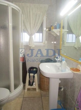 Chalet en venta en El Peral - Consolidación en Valdepeñas