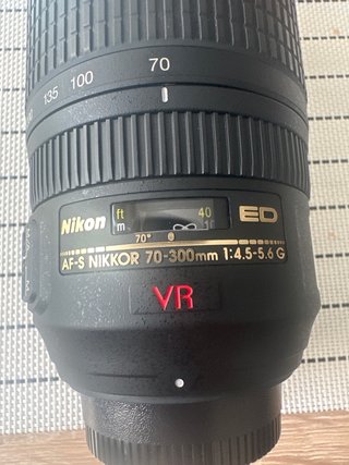 Objetivo Nikon 70-300mm VR