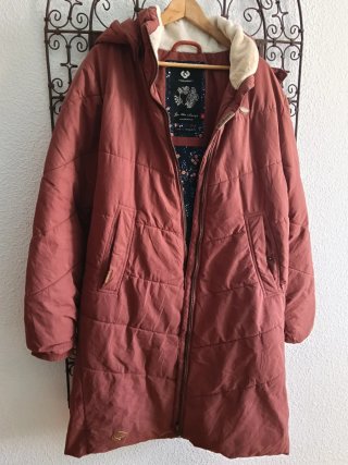 Abrigo acolchado Ragwear rosa