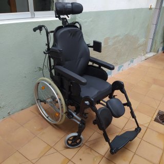 Silla ruedas Sunrise Medical modelo Breezy Relax2