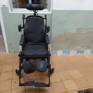 Silla ruedas Sunrise Medical modelo Breezy Relax2