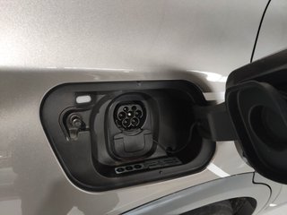 CUPRA Tavascan 2026