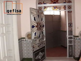 Casa adosada en venta en Centro en Valdepeñas