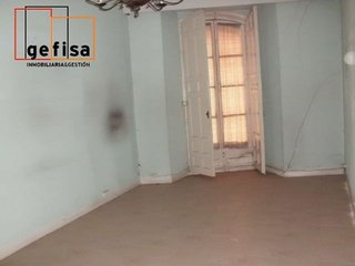 Casa adosada en venta en Centro en Valdepeñas
