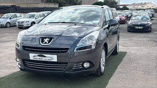 Peugeot 5008 2013