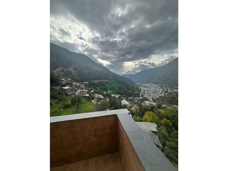 3-bedroom flat for sale in Escaldes-Engordany · 6 of 38