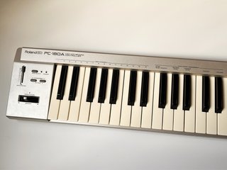 Controlador MIDI Roland ED PC-180A