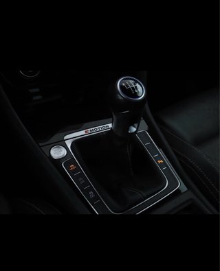 Volkswagen Golf R 310 / Techo / Manual / Cuero