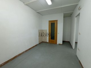 Local comercial en venta en Lourdes en Tudela