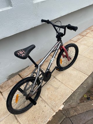 Bicicleta BMX Btwin
