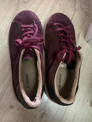 Zapatos Victoria Morados/Beige