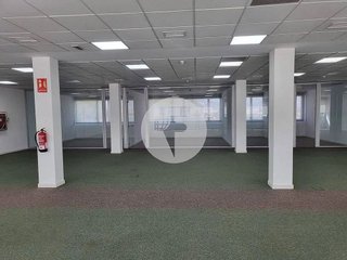 Oficina en alquiler en Zona Industrial en Prat de Llobregat, El