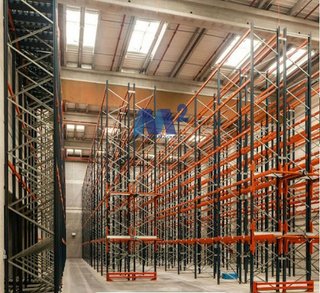 Nave industrial en alquiler en Zona Franca - Port en Barcelona