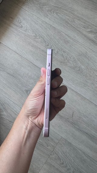 iPhone 15 128GB Rosa 87% bateria