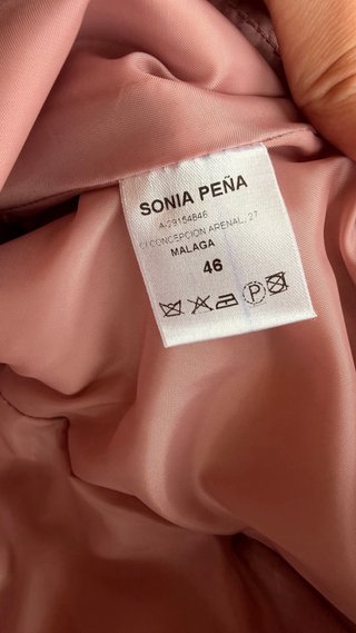 Traje Sonia Peña fiesta rosa y negro T.M