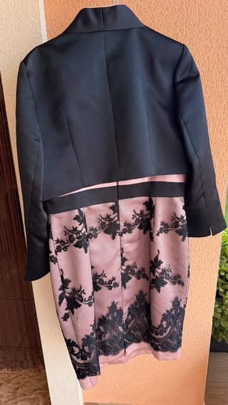 Traje Sonia Peña fiesta rosa y negro T.M