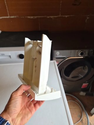 Cassetto detergente Siemens WM10E227EP/32 — 5 €