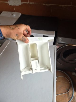 Cassetto detergente Siemens WM10E227EP/32 — 5 €
