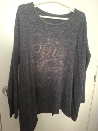 Jersey gris con detalle Chic