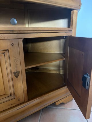 Mueble Rinconero para TV de Madera Maciza