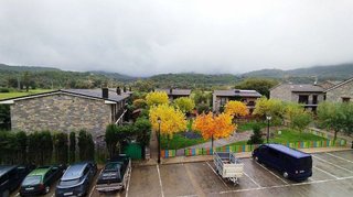 Casa adosada en venta en Boltaña