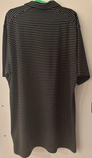 Polo Nike Rayado Talla M