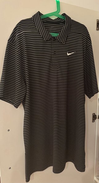 Polo Nike Rayado Talla M