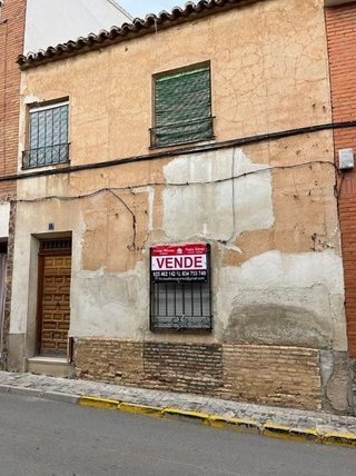 Casa adosada en venta en Madridejos