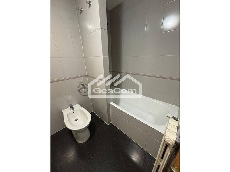 4-bedroom flat for rent in Andorra la Vella · 37 of 60