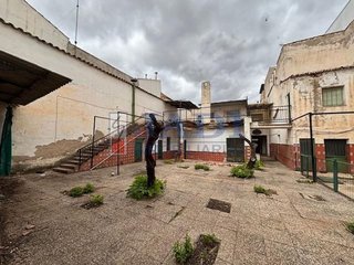 Chalet en venta en Centro en Valdepeñas