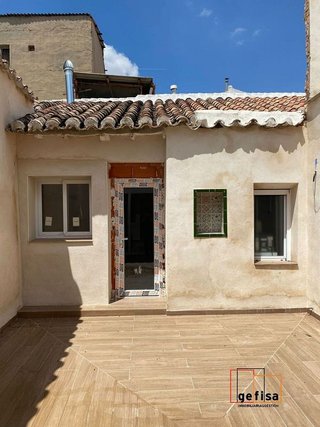 Casa adosada en venta en Zona Paseo de la Estación - Calle Cristo en Valdepeñas