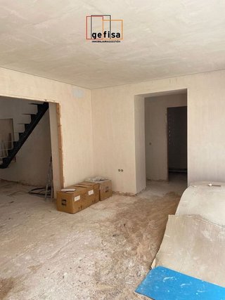 Casa adosada en venta en Zona Paseo de la Estación - Calle Cristo en Valdepeñas