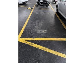 Garaje en venta en Txagorritxu - El Pilar en Vitoria-Gasteiz