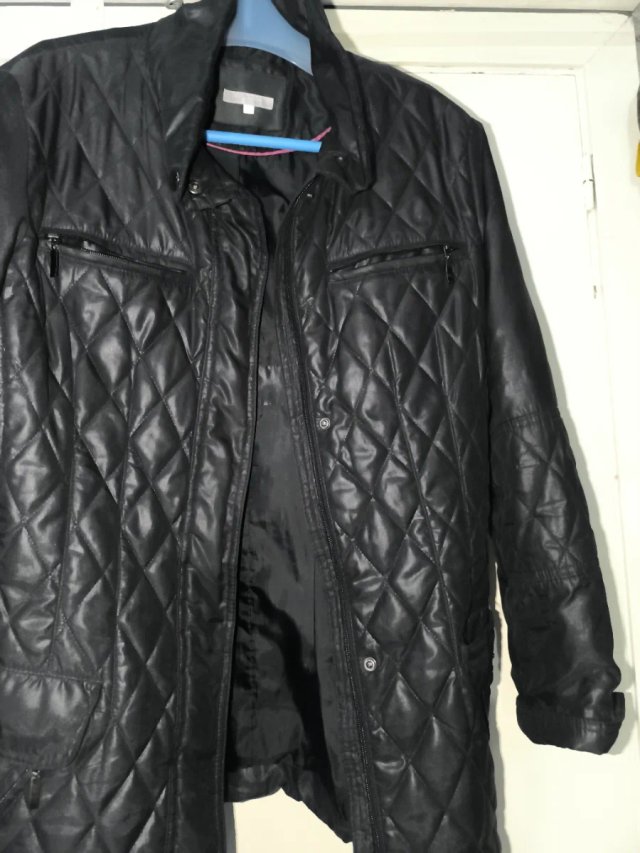 Chaqueta acolchada negra