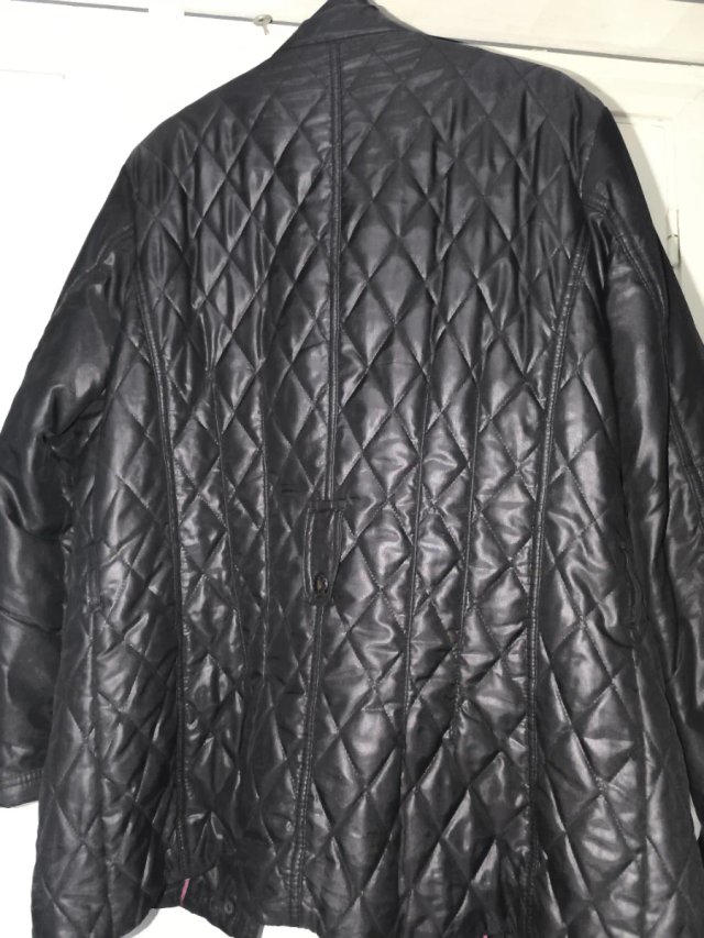 Chaqueta acolchada negra